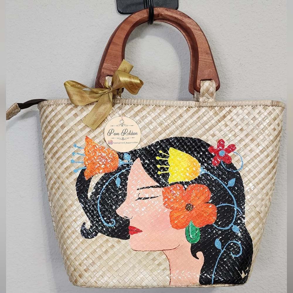 Beautiful Hand painted Woven Straw Bag With Women with Flowers in hair NWT $35